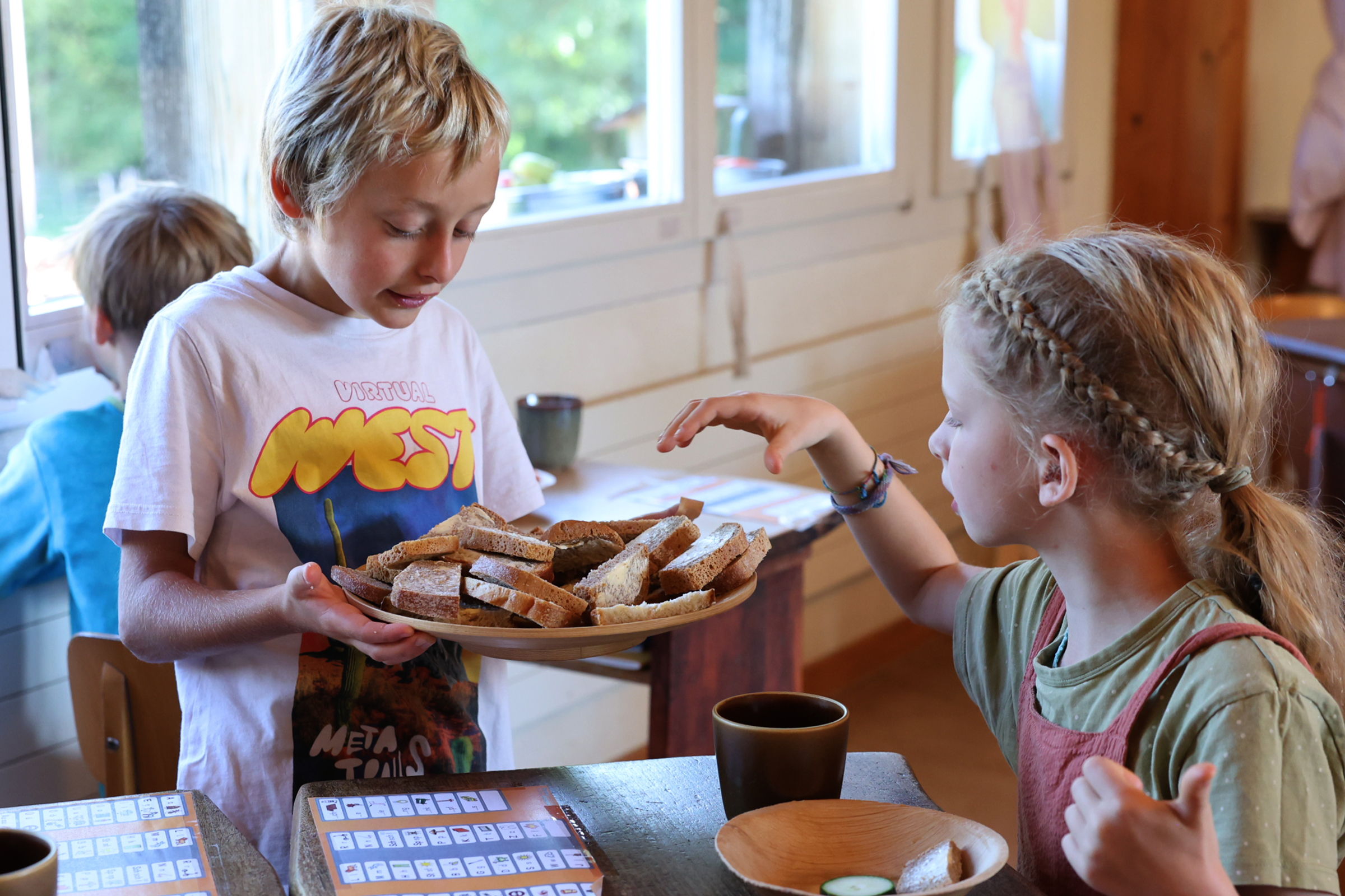 FREIGEGEBEN_CF_Bern_2-3-Klasse_Znueni_0M8A2655aa